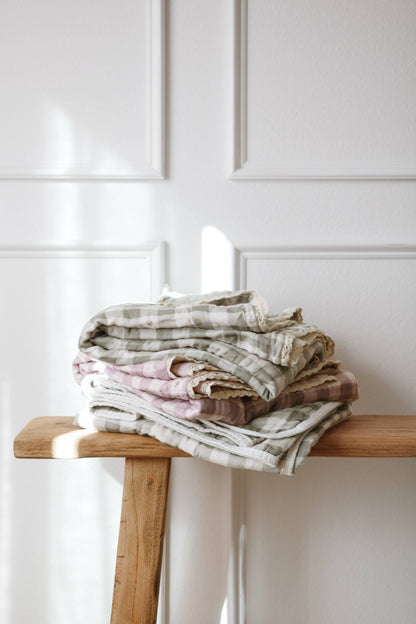 Evergreen Gingham QUILTED 6 Layer Gauze Blanket