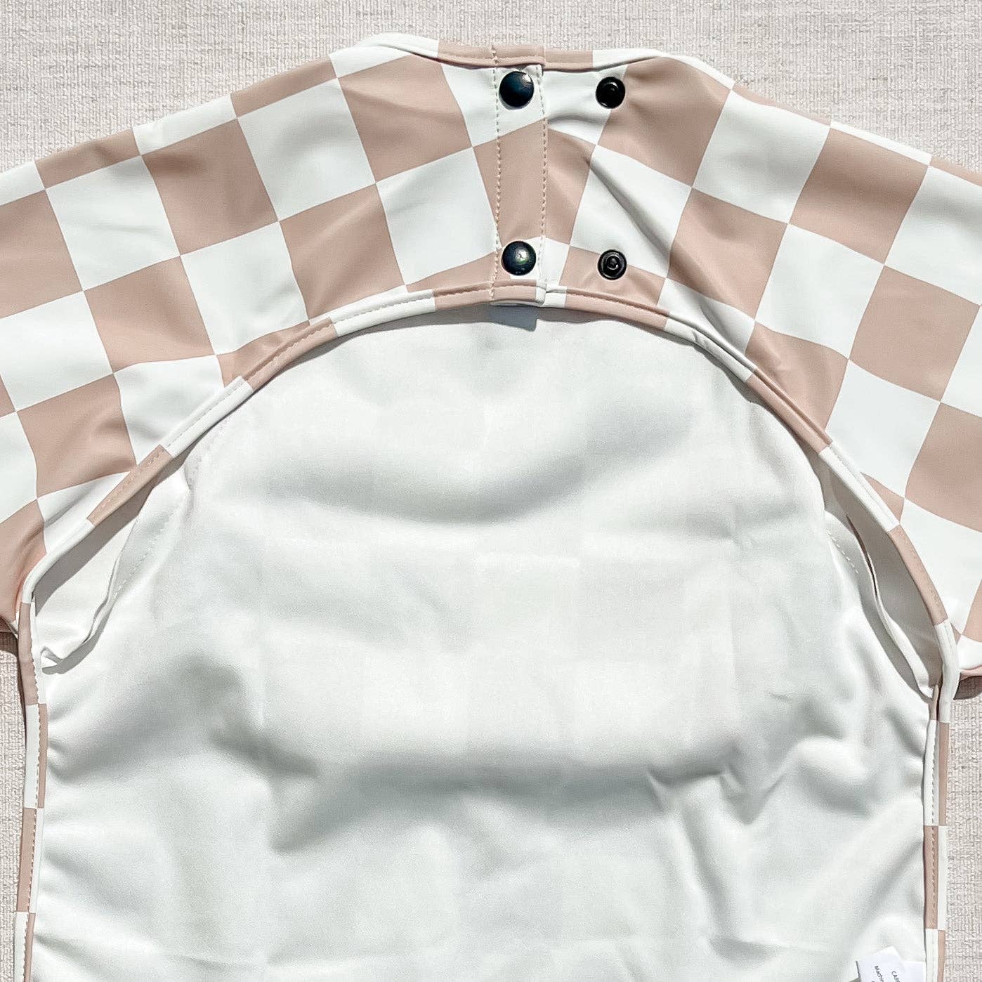 The Grayson Long Sleeve Bib - Leopard: Petal Pink / 6-36M