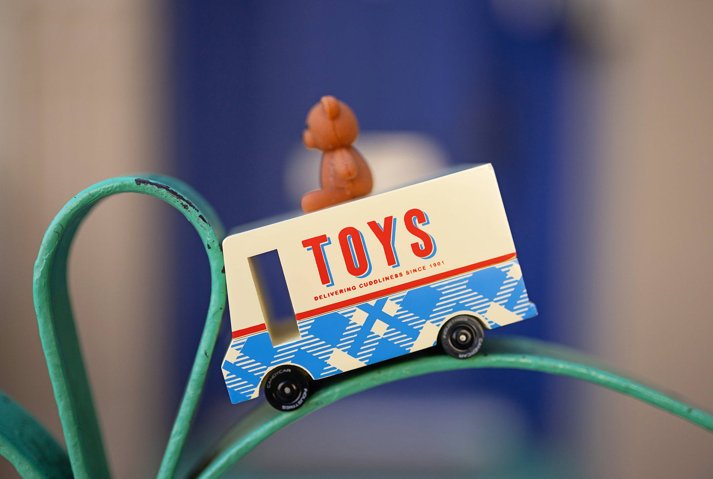 Teddy Bear Van