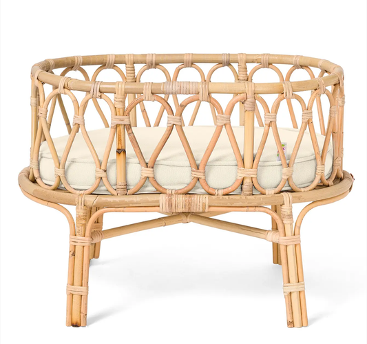 Poppie crib with white mattress
