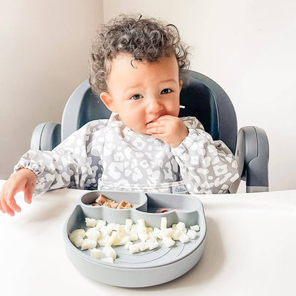 The Grayson Long Sleeve Bib - Leopard: Petal Pink / 6-36M