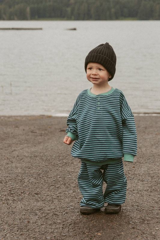 Bailey Set in Green Blue Stripe