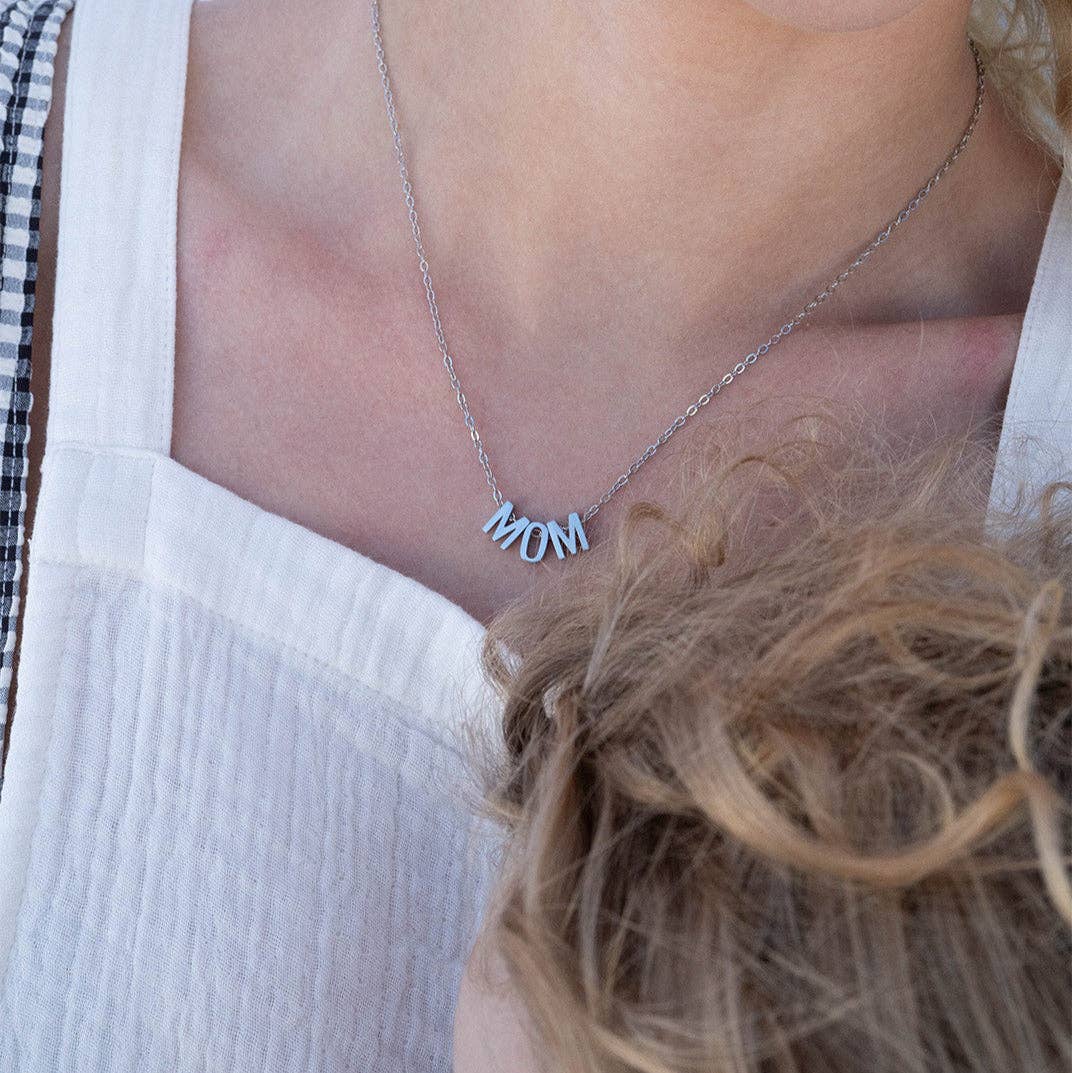 18K Gold PVD Stainless Steel Mom Necklace: Gold