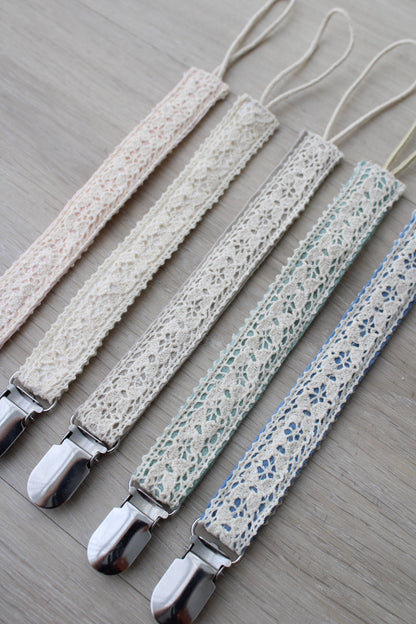 Crotchet Ribbon Collection Pacifier Clip: Pink