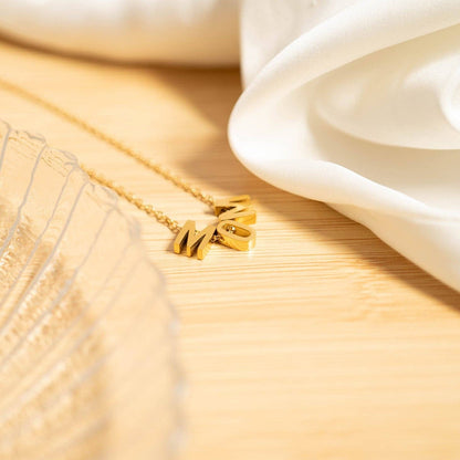 18K Gold PVD Stainless Steel Mom Necklace: Gold