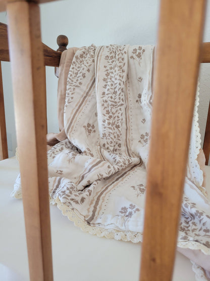 Lettie Floral QUILTED 6 Layer Gauze Blanket: Lace