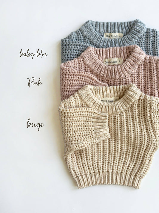 Chunky Knit Sweater Pastels: Milk white